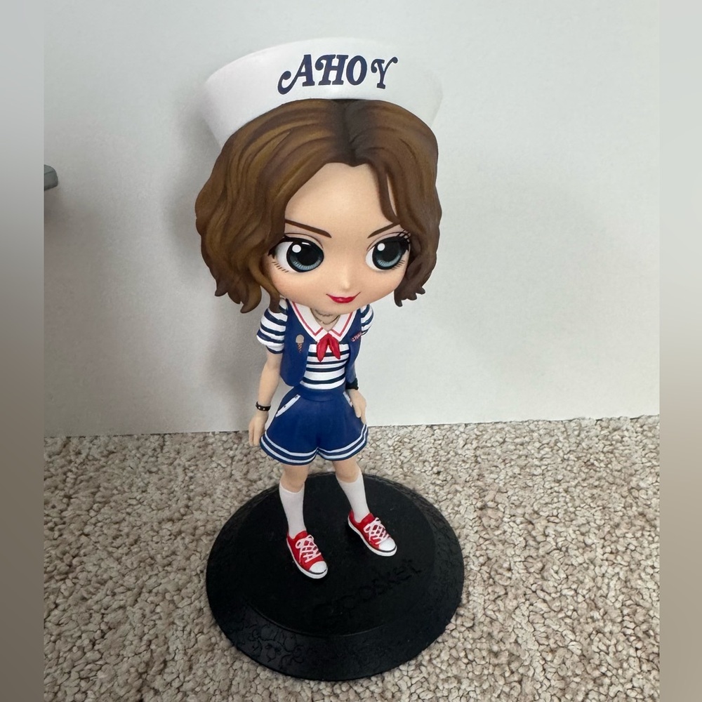Robin Buckley from Stranger Things Figure